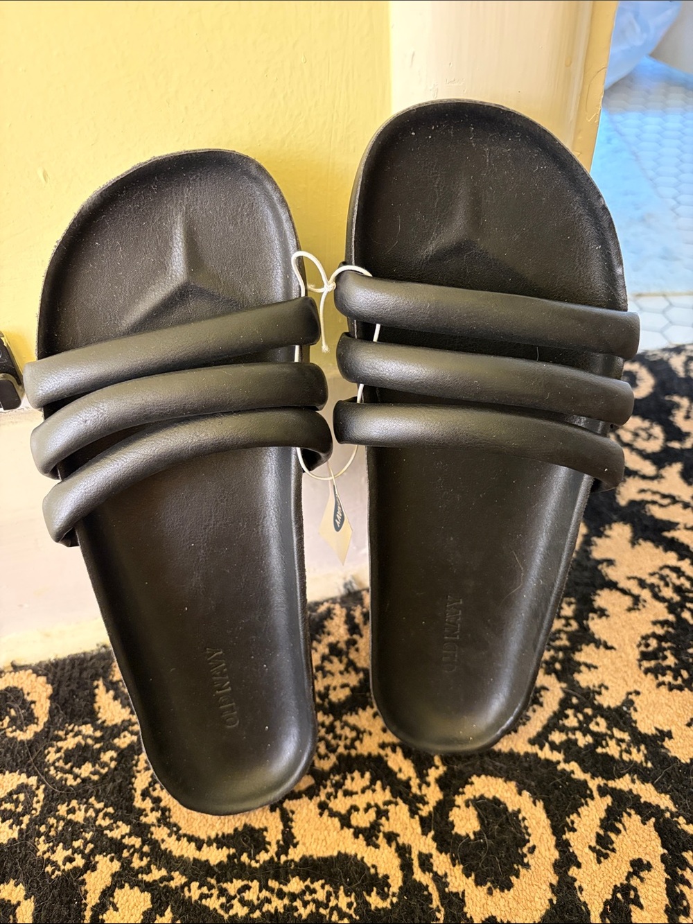 Old Navy Black Triple-Strap Slide Sandals